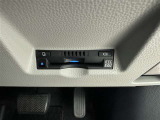 ETC車載器付きです。高速道路の料金所もスムーズに通過できます。