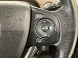 【アダプティブ・クルーズ・コントロール】予め設定した車速内でクルマが自動的に加減速。 前走車との適切な車間距離を維持しながら追従走行し、高速道路でのドライバーの疲労を軽減してくれる嬉しい機能付♪