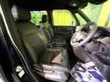 運転席シート廻りは使用感も少なく、良好な状態となっています。丁寧に使われていたことがよくわかりますね。