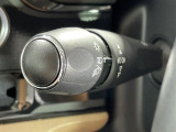 【オートライト(AUTO)】外の明るさをシステムが感知して、自動でヘッドライトが点灯します!ヘッドライトをつけ忘れを防ぐ便利機能です。