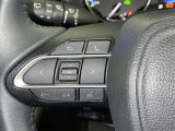 ステアリングスイッチ装備!運転しながら手元でオーディオの操作などができます。