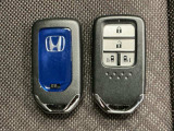 スマートキーです!ドアの施錠・解錠・エンジンの始動がスムーズで大変便利です!