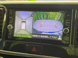 【アラウンドビューモニター】専用のカメラにより、上から見下ろしたような視点で360度クルマの周囲を確認することができます☆死角部分も確認しやすく、狭い場所での切り返しや駐車もスムーズに行えます。