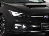 アダプティブビームつきLEDヘッドライト!対向車だけシャッターで遮光、障害物や歩行者など早目に検知でき、安心です!