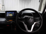 運転席に座ると☆こんな感じです♪