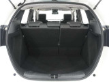 ◆フル乗車でもしっかり荷物を収納出来るラゲッジスペースです。普段の買い物でしたらしっかり積める十分な荷室スペースが確保されています。