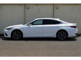 ES 300h Fスポーツ 