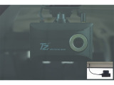 ドライブレコーダー(TZ-DR210)装備してます。フロントとリヤーのカメラで録画しているので万が一の時の記録で安心です。