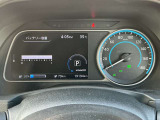 ☆視認性の良いメーターには電費情報など運転をサポートする様々な情報を表示します☆