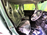 運転席シート廻りは使用感も少なく、良好な状態となっています。丁寧に使われていたことがよくわかりますね。