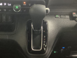 ディーラー整備士による納車前整備とアフターサービスは当店でお求めいただくのメリットのひとつです。