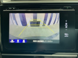 バックカメラ付きで後方の確認も安心です!スムーズな駐車・車庫入れをサポートいたします!