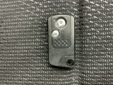 スマートキーです!ドアの施錠・解錠・エンジンの始動がスムーズで大変便利です!
