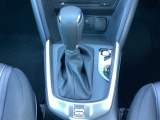 アクセルペダルを踏み込む量や速さに応じて変速パターンをし、人馬一体の運転感覚を発揮してくれる6速オートマ!