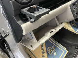 ダッシュボード周辺画像です。小物を置くのに便利な収納スペースです(^^♪