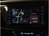 最近の主流ディスプレイオーディオです、スマホと繋いでMAP表示や音楽再生が出来ますよ♪