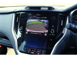 バックモニター付ですので、車庫入れも駐車もラクラクです。
