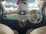 ご覧いただきありがとうございます。当店はショールーム内と屋外展示場に選りすぐりのFIAT・ABARTH・Alfaromeoの正規認定中古車を展示しており、在庫車両はできる限り多く撮影、掲載してご案内しております。