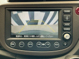 バックカメラ付きで後方の確認も安心です!スムーズな駐車・車庫入れをサポートいたします!