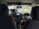 見通しのよいすっきりとした視界で、誰でも運転しやすいです。運転のしやすさは疲れにくさにも繋がりますよ♪