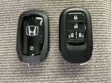 スマートキーです!ドアの施錠・解錠・エンジンの始動がスムーズで大変便利です!