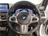 アウトバーンでの走行を見据えたBMWのブレーキシステムはもしもの時にもいち早くマシンを停止してくれます。