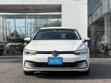 一目でVolkswagenとわかる顔です!