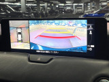 【360&deg;ビューモニター】専用のカメラにより、上から見下ろしたような視点で360度クルマの周囲を確認することができます☆縦列駐車や幅寄せ時に活躍してくれます♪