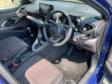運転席・助手席シートヒーターです。寒い冬も快適です。