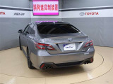 リア、後ろから見るとまた車の印象が変わってきますね。前、横のデザインと同じくその車の作られたコンセプトがよく出ている所だと思います。