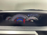 【スピードメーター】メーターがシンプルで見やすく運転しやすいですね!