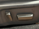 【パワーシート】スイッチ一つで簡単にシートの微調整が可能!電動だから力もいりません!快適なシートポジションにセットして、快適なドライブをお楽しみください。