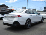 BMW・MINI認定中古車には2年間または1年間の無料保証を付帯。ご購入後も安心して、BMW・MINIならではの走りをお楽しみいただけます。