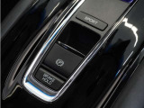 ◆オートブレーキホールド機能付き電子パーキングブレーキ◆ブレーキペダルを足から離しても停車状態を保ちます。アクセルを踏めば自動でブレーキが解除され、発進可能!