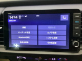 ホンダギャザーズメモリーナビ、フルセグ、DVD、CD再生にbluetoothのオーディオ機能が充実しています。