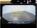 後方確認に便利なバックカメラ装備!!バックカメラにはガイド線を表示することも可能で、狭い駐車場や後方が確認しづらい場所に駐車するときや、車を切り返す時に便利な装備です!!