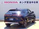 ◆リアは【プライバシーガラス】となっております。プライバシーの確保と見た目の良さはもちろんの事、太陽光を防ぐのでエアコンの効きも良くなります。エアコンの効きが良くなるので、燃費の向上にもつながります。