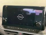 【純正ナビ】人気の純正ナビを装備。オーディオ機能も充実しており、Bluetooth接続すればお持ちのスマホやMP3プレイヤーの音楽を再生可能!毎日の運転がさらに楽しくなります!!