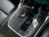 BMWライフをさらに素晴らしいものにするために、BMWカードもご用意しております。ご利用金額1,000円ごとに1ポイントたまります。BMW正規ディーラーでのご利用につきましてはポイントが2倍になります。