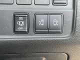 【両側電動スライドドア】便利な両側電動スライドドアです。インテリジェントキーや運転席のスイッチでドアの開閉が出来るので、とても便利な装備です♪