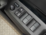 電動格納式ドアミラー・パワーウインドウを装備しています。