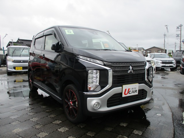 eKクロス T プレミアム 4WD
