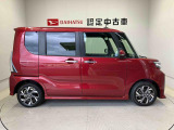車両右側面からの写真になります。車をご覧になりたい時はお気軽に最寄りの店舗へご相談下さい。