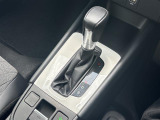 店舗にて現車の確認もいただけますので、お電話で在庫のご確認の上是非ご来店くださいませ。