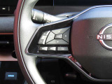 ステアリングスイッチ付きです。運転に集中できます。