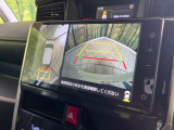 【パノラミックビューモニター】専用のカメラにより、上から見下ろしたような視点で360度クルマの周囲を確認することができます☆死角部分も確認しやすく、狭い場所での切り返しや駐車もスムーズに行えます。