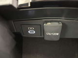 シガーソケット用の充電器が使用可能です!