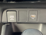 アクセサリーソケットは車内で電装品をご使用いただく際に便利な電源装備です。日常のちょっとした機器接続にも役立ちます。