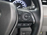 レーダークルーズコントロール作動時に車線維持に必要な運転操作の支援を行う「レーントレーシングアシスト(LTA)」を搭載しています。