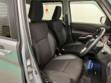【フロントシート】さまざまな体格の方が快適に運転ができるよう配慮したシートになっております。